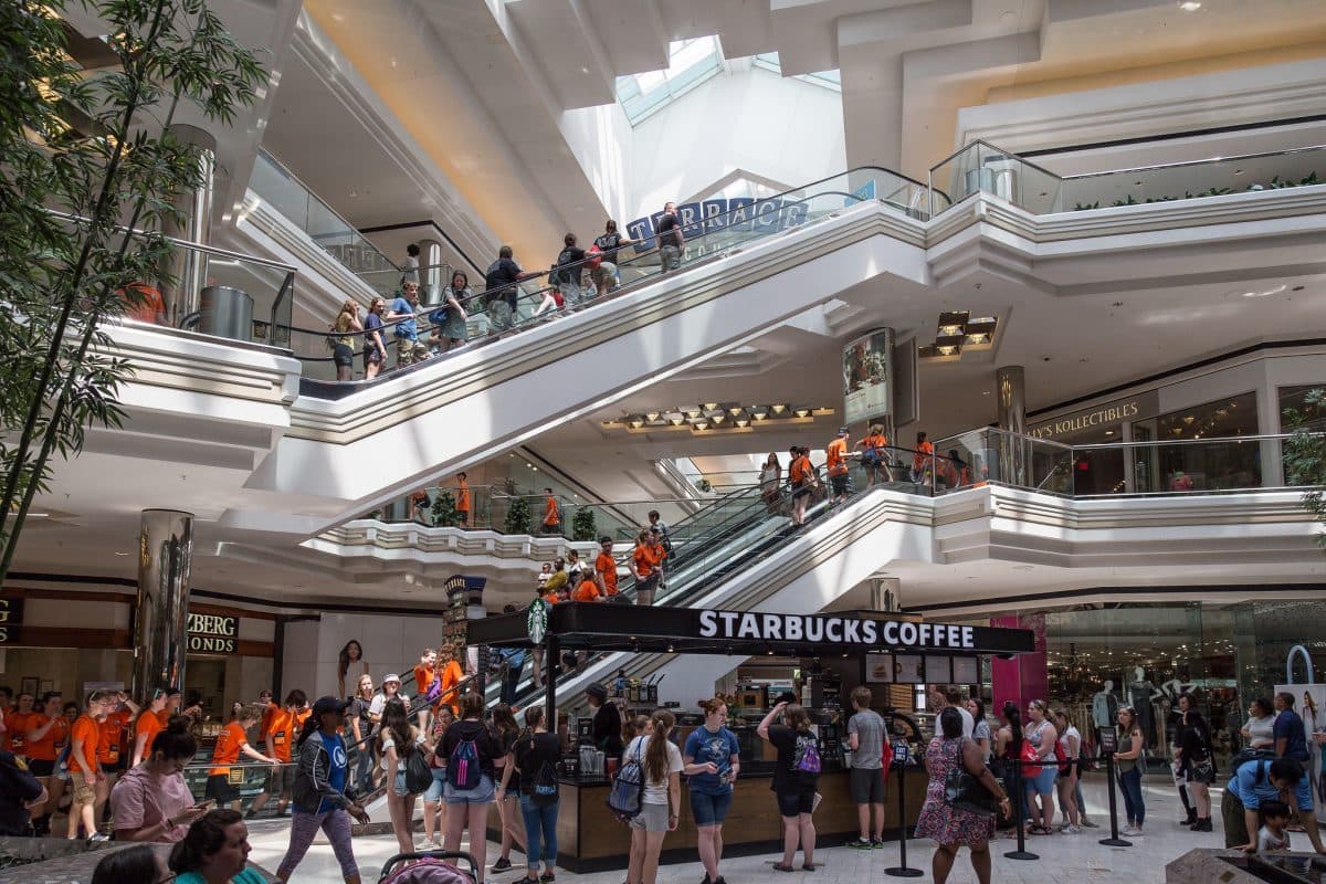 La notizia della morte del centro commerciale è fortemente esagerata
