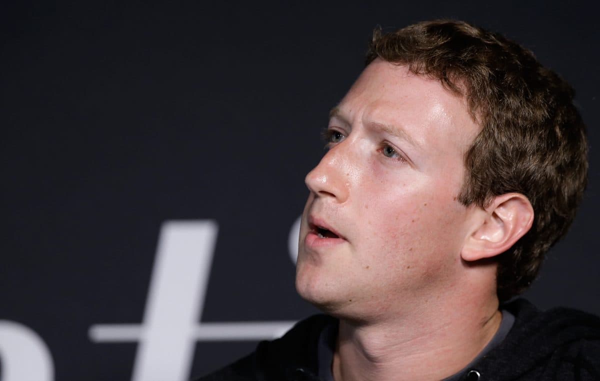 Facebook perde gli amici e Zuckerberg perde un tesoro: quasi un quarto del suo patrimonio