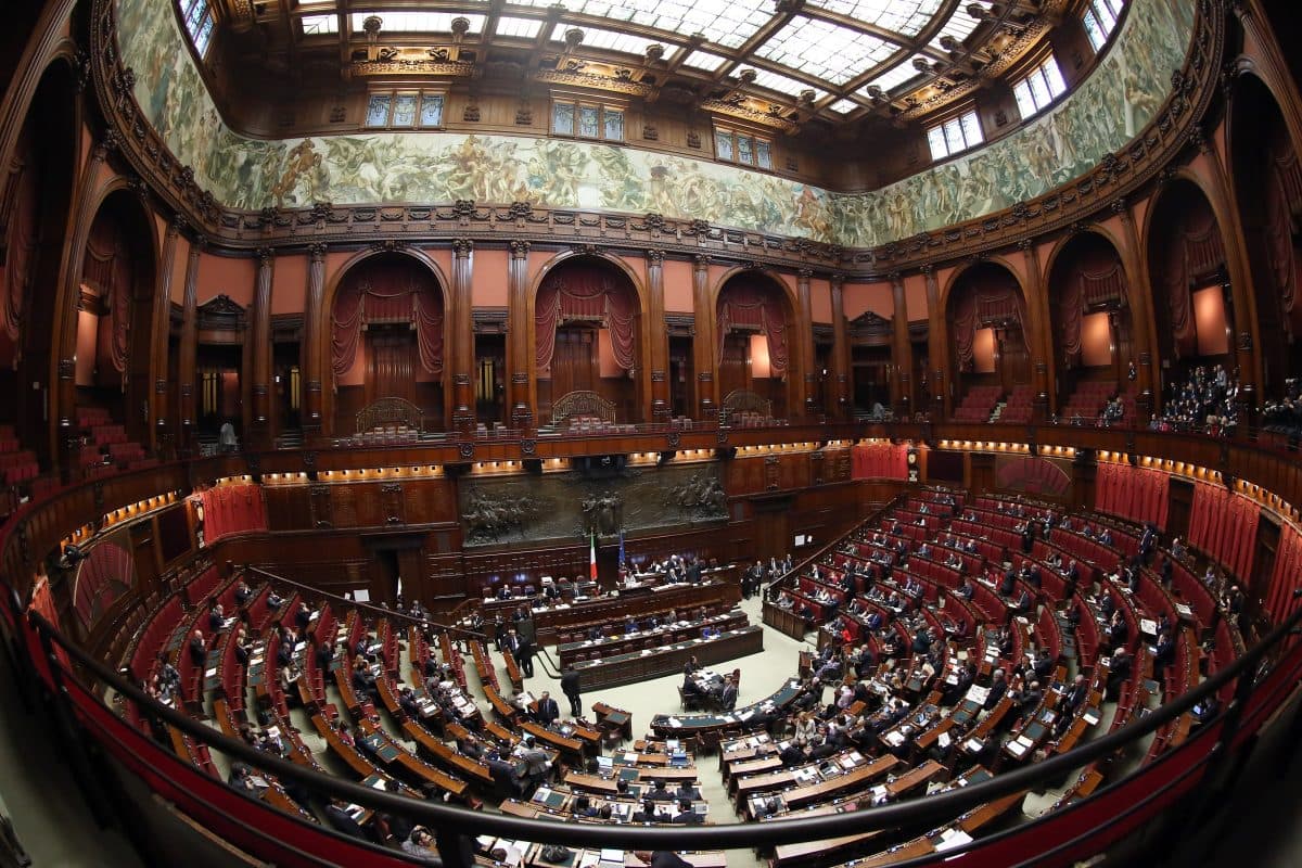 Il mestiere della politica: che lavoro fanno i parlamentari della nuova legislatura