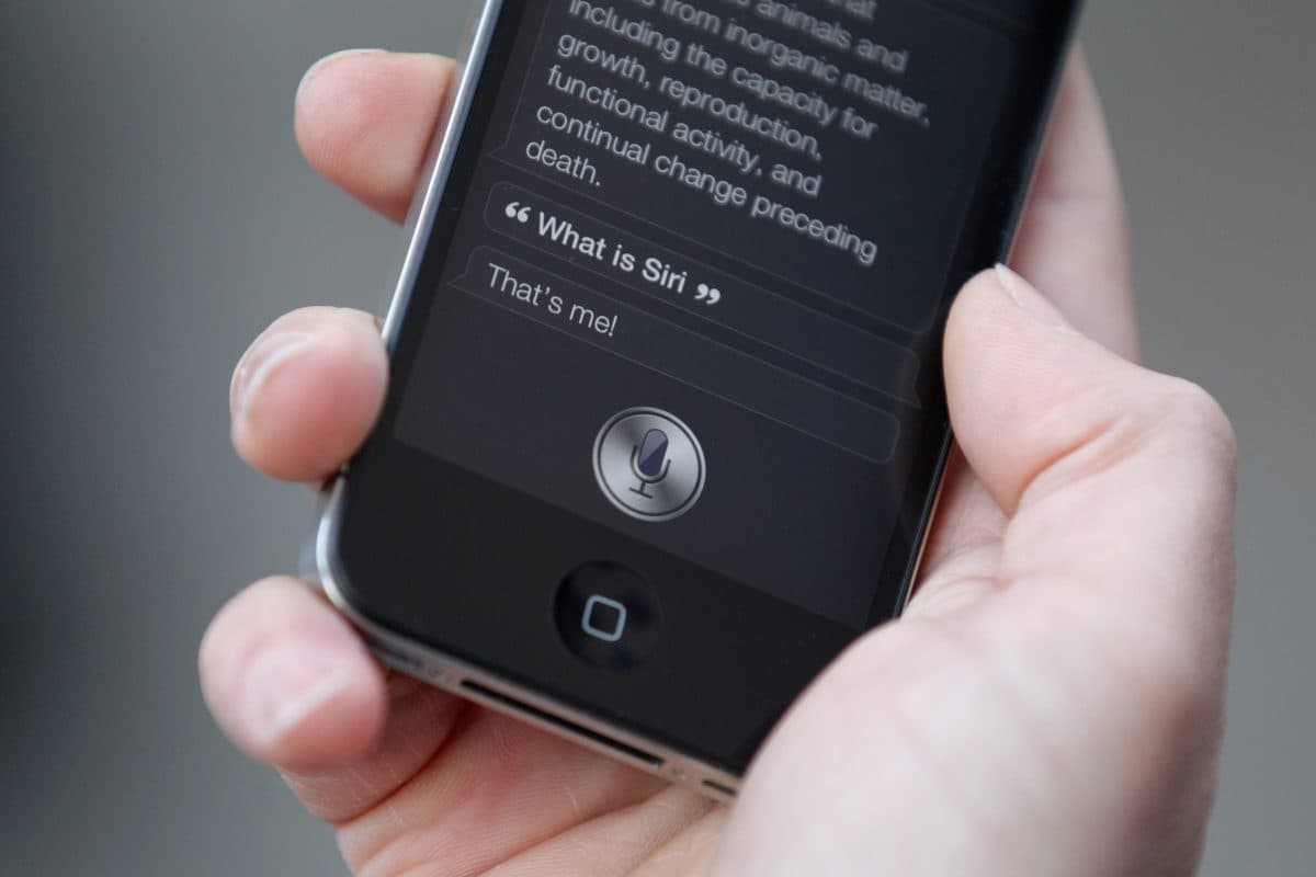 Come Apple ha perso il treno dell'intelligenza artificiale, nonostante Siri