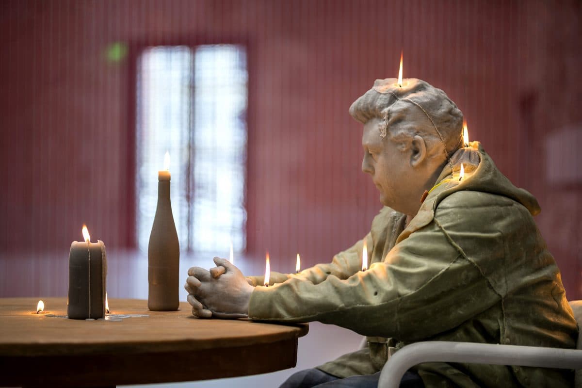 "Dancing with Myself" è la mostra-evento di questa stagione