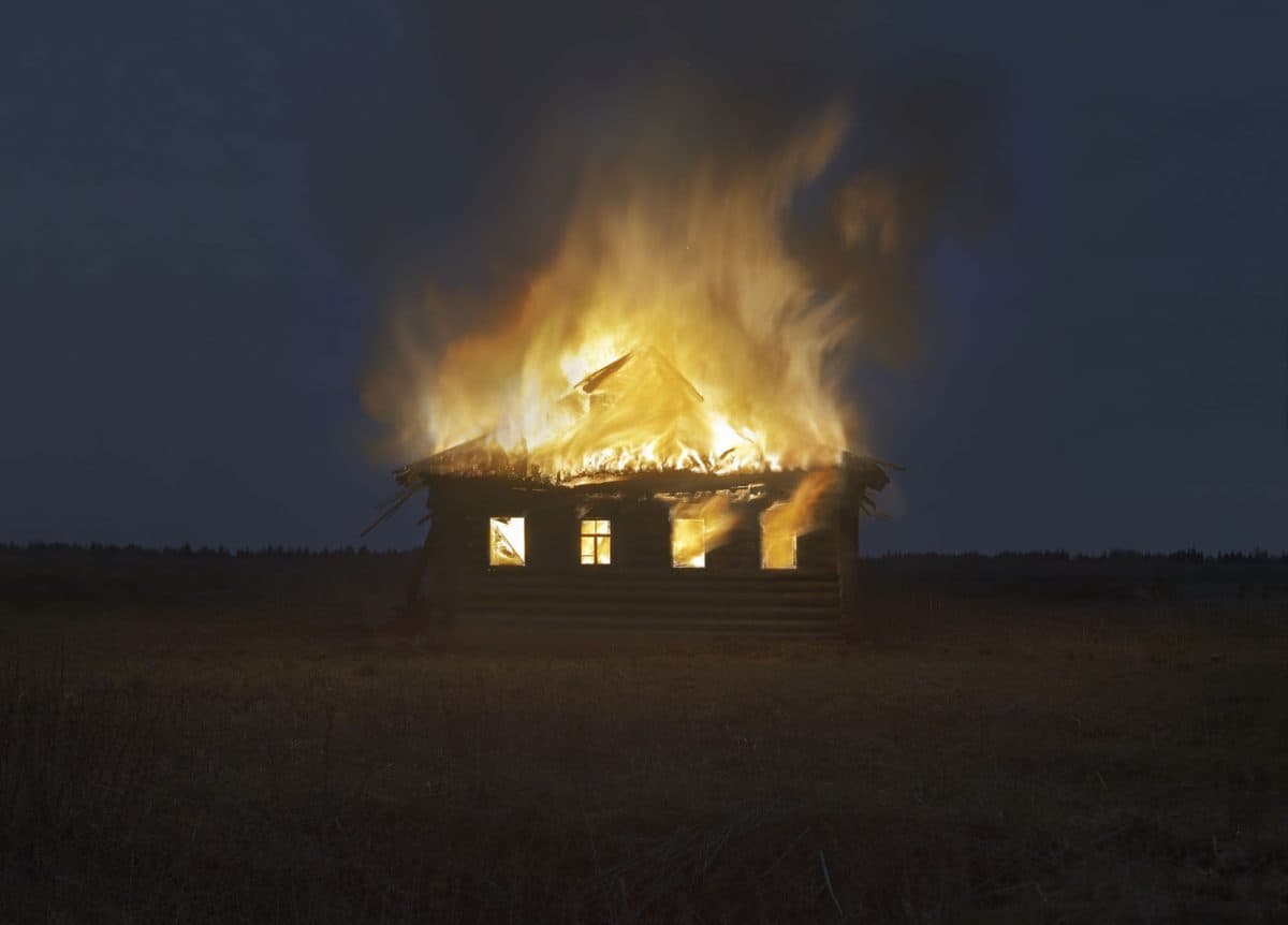 La rassegna fotografica che celebra l'arte della ribellione