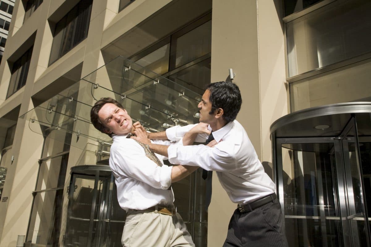 10 cose da fare (o evitare) quando ti arrabbi al lavoro