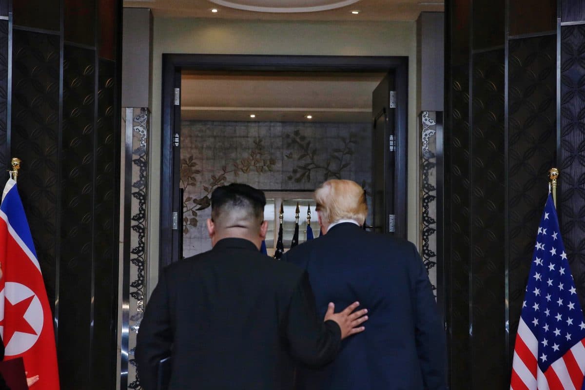 Lo strano video che Trump ha mostrato a Kim durante il loro summit