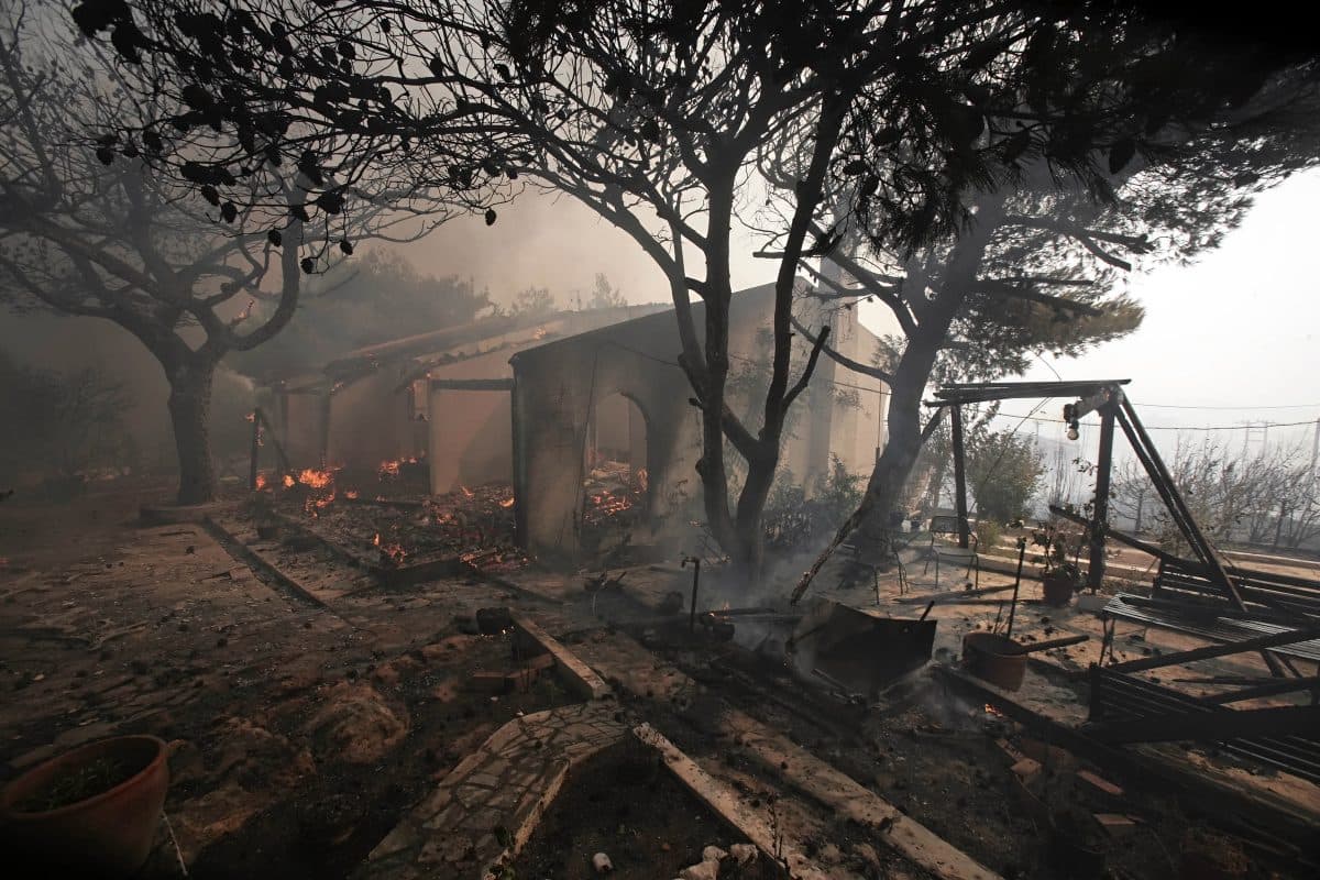 Le prossime elezioni in Grecia spiegano gli incendi molto più dell'austerity