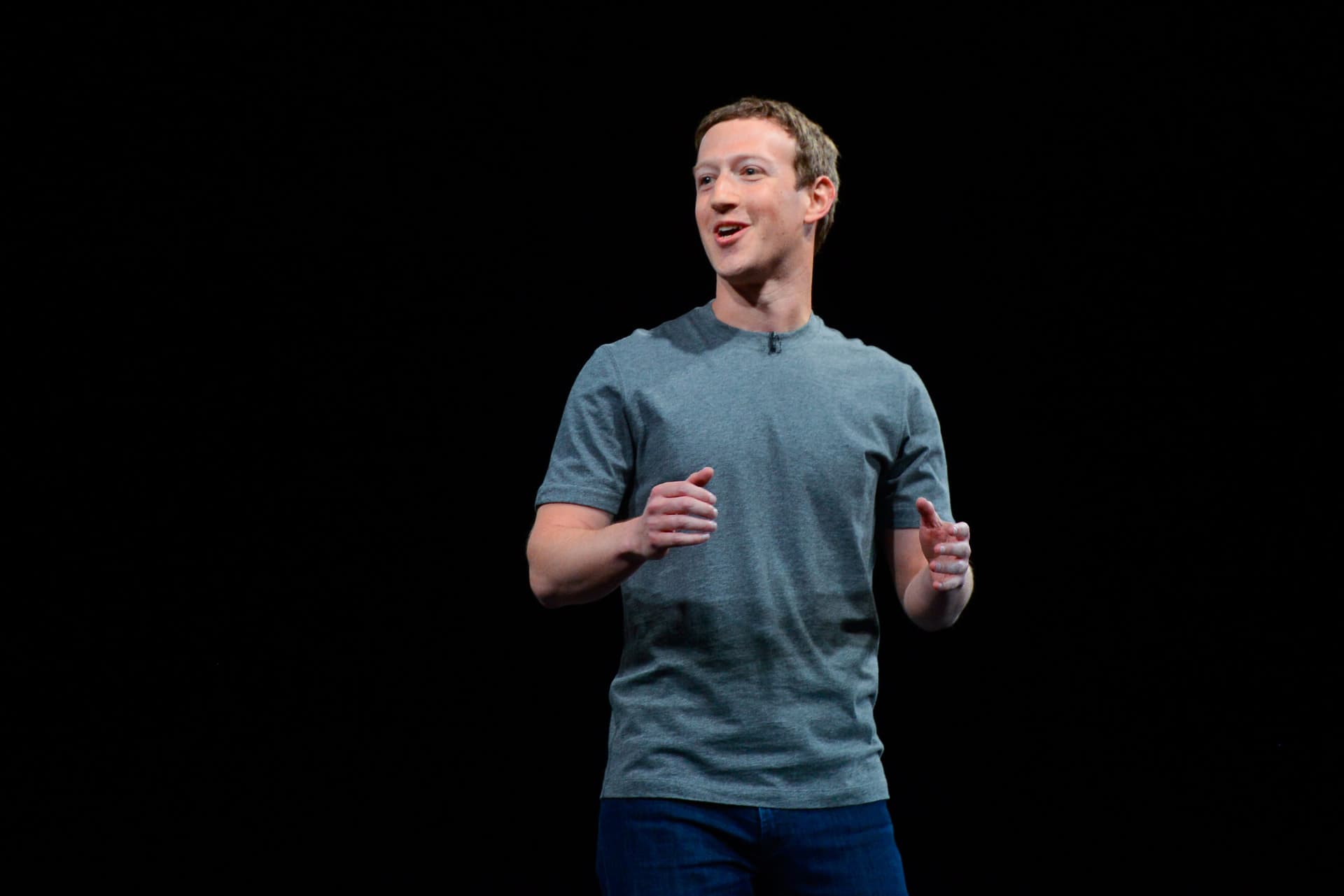 La Clubhouse di Mark Zuckerberg arriverà in estate. E nascono i Facebook Podcast