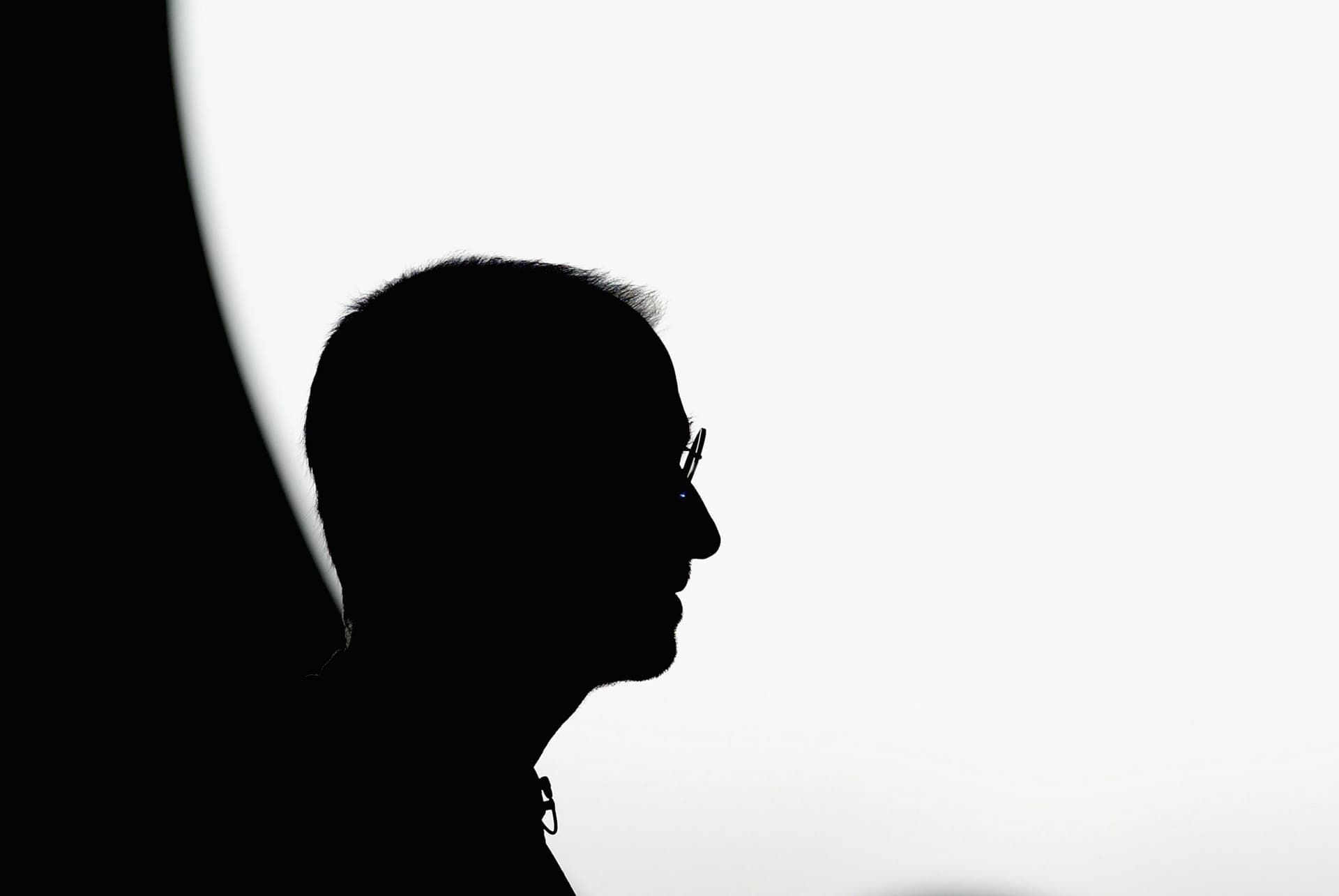 All’asta una domanda di lavoro compilata a mano da Steve Jobs
