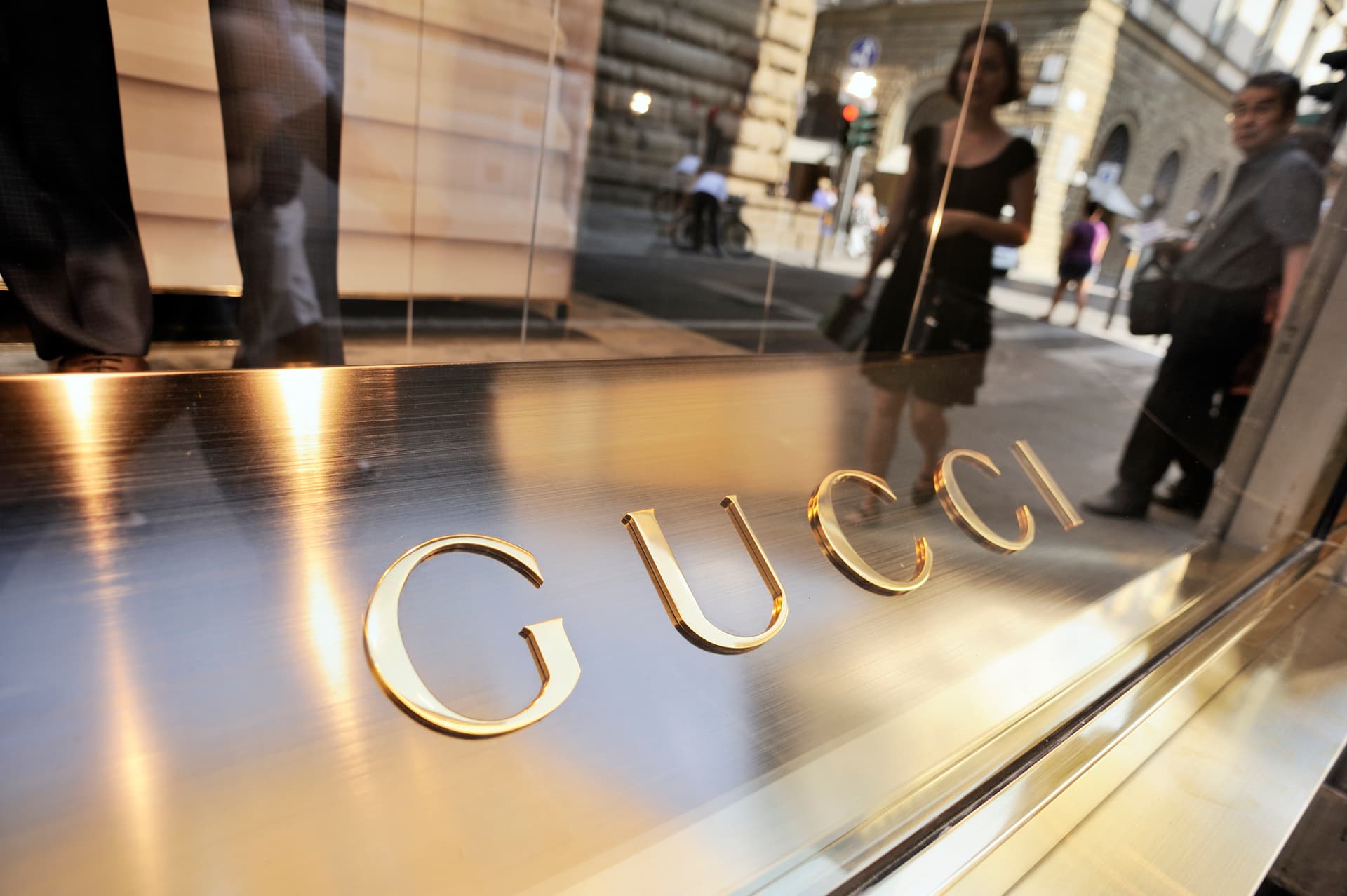 Gucci è il brand italiano di maggiore valore per Brand Finance, Ferrari il più forte