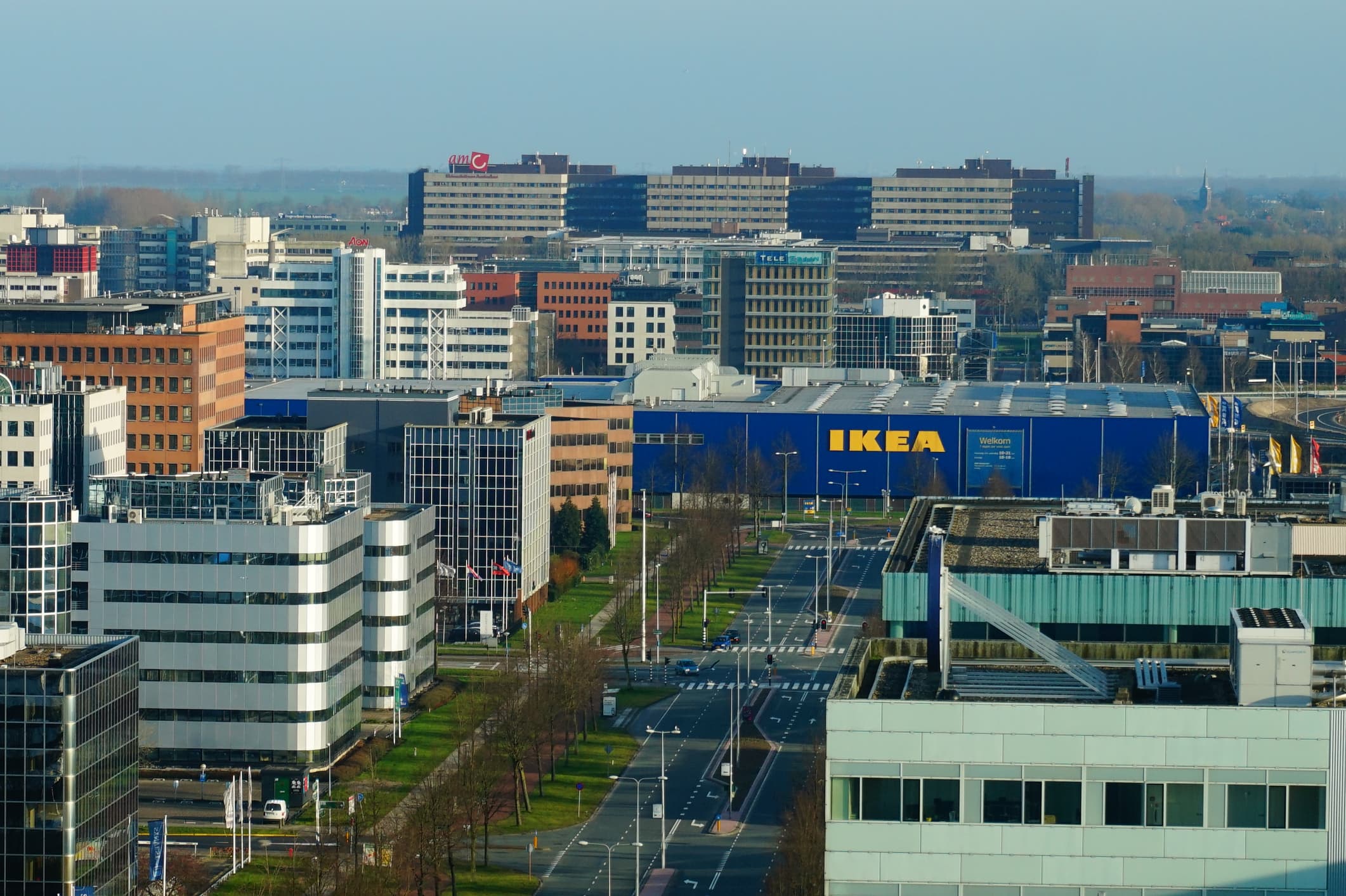 I grandi centri commerciali si stanno rimpicciolendo (per rientrare nelle città)