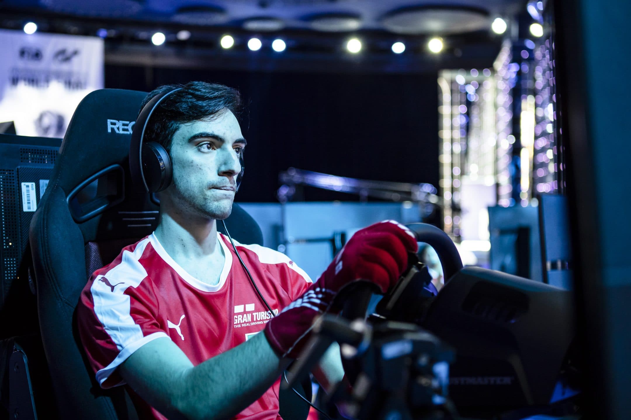 Chi è e cosa sogna il più giovane talento italiano degli eSport motoristici