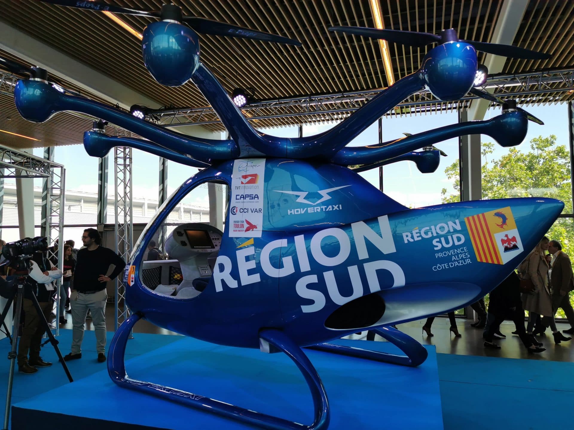 Mezzi volanti e super-computer, come saranno i nuovi investimenti Ue