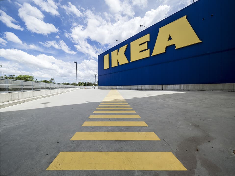 Ikea cambia strategia e lancia la app per gli acquisti da mobile