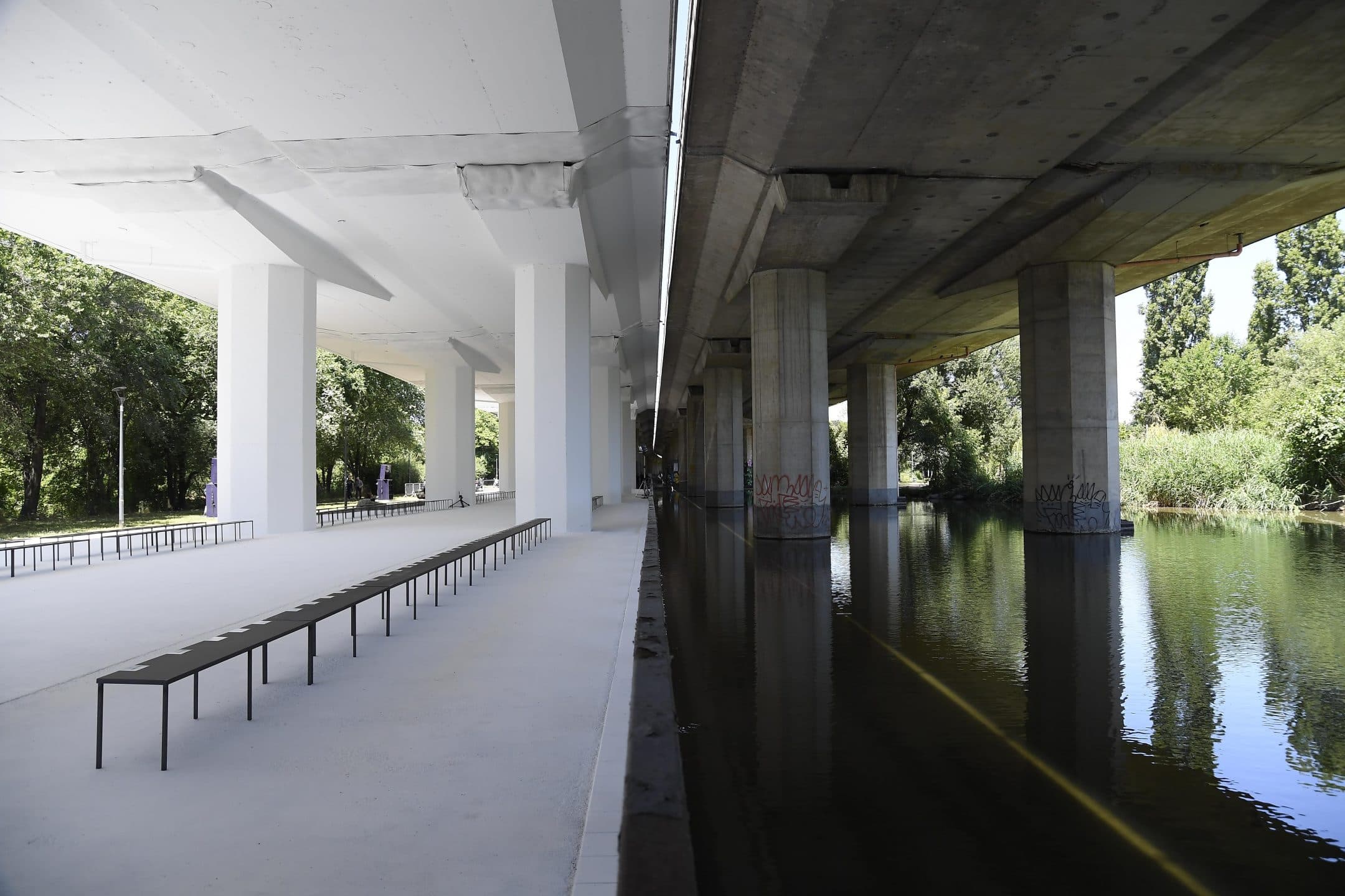 Il volto borghese e underground delle sfilate milanesi