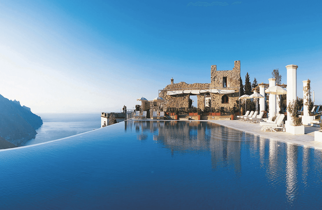 Cosa non deve mancare (mai) a un vacanziere di successo