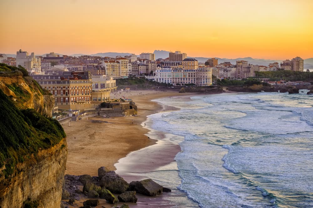 Cartolina anarco-aristocratica da Biarritz, dopo il G7