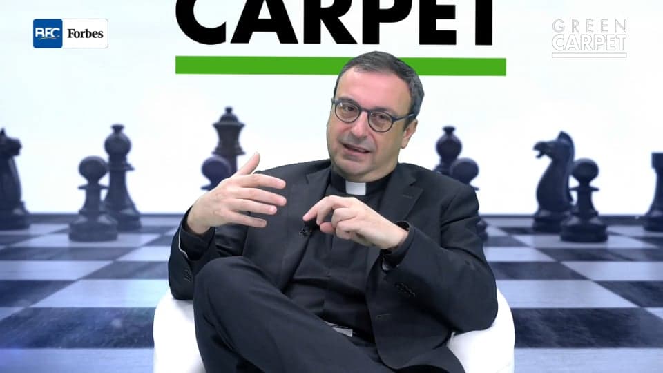 Green Carpet – Puntata 16 – Don Andrea Ciucci della Pontificia Accademia