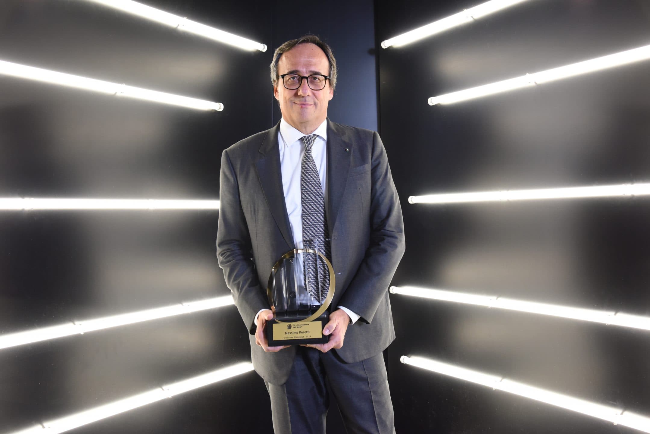 L'imprenditore dell'anno è Massimo Perotti. Tutti i vincitori di categoria del premio EY