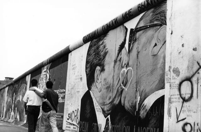 1989: la caduta del Muro e il turning point del collezionismo