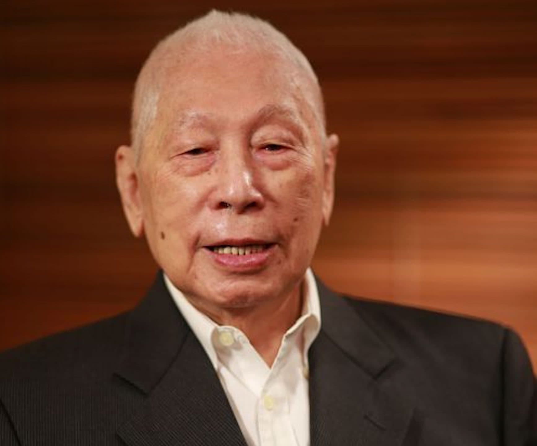 Il miliardario più vecchio del mondo ha 101 anni, ecco la sua storia