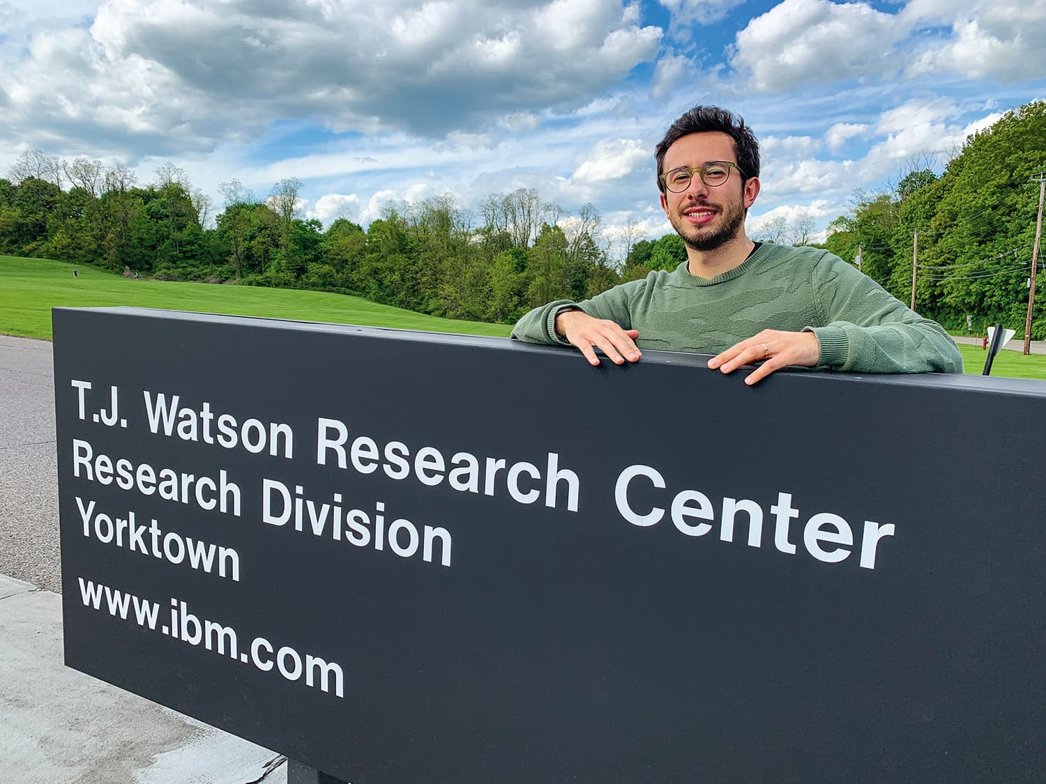 C'è un Under 30 italiano tra i pioneri dei computer quantistici