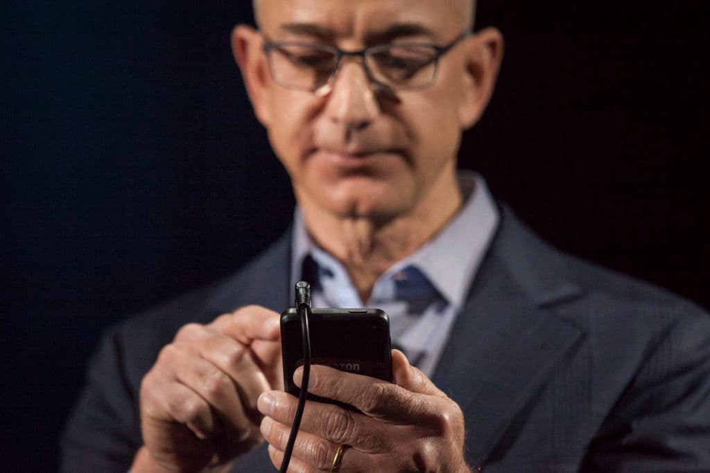 Il telefono di Jeff Bezos sarebbe stato hackerato