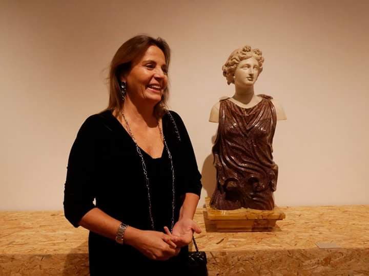 Le passioni dell’imprenditrice Paola Santarelli tra arte e moda