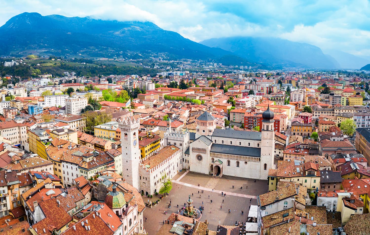 Trento guida la classifica delle città più sostenibili d'Italia stilata da EY