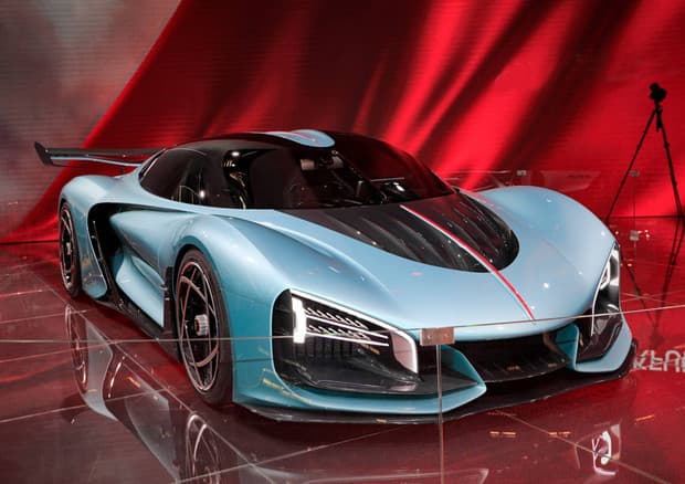 Il colosso cinese dell'auto Faw investirà oltre un miliardo di euro in Italia