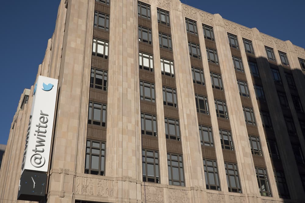 Twitter consentirà ai dipendenti di lavorare da casa per sempre