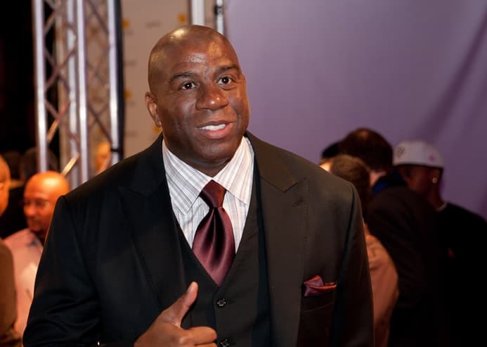 La compagnia di assicurazioni di Magic Johnson presterà 100 milioni $ alle piccole imprese Usa