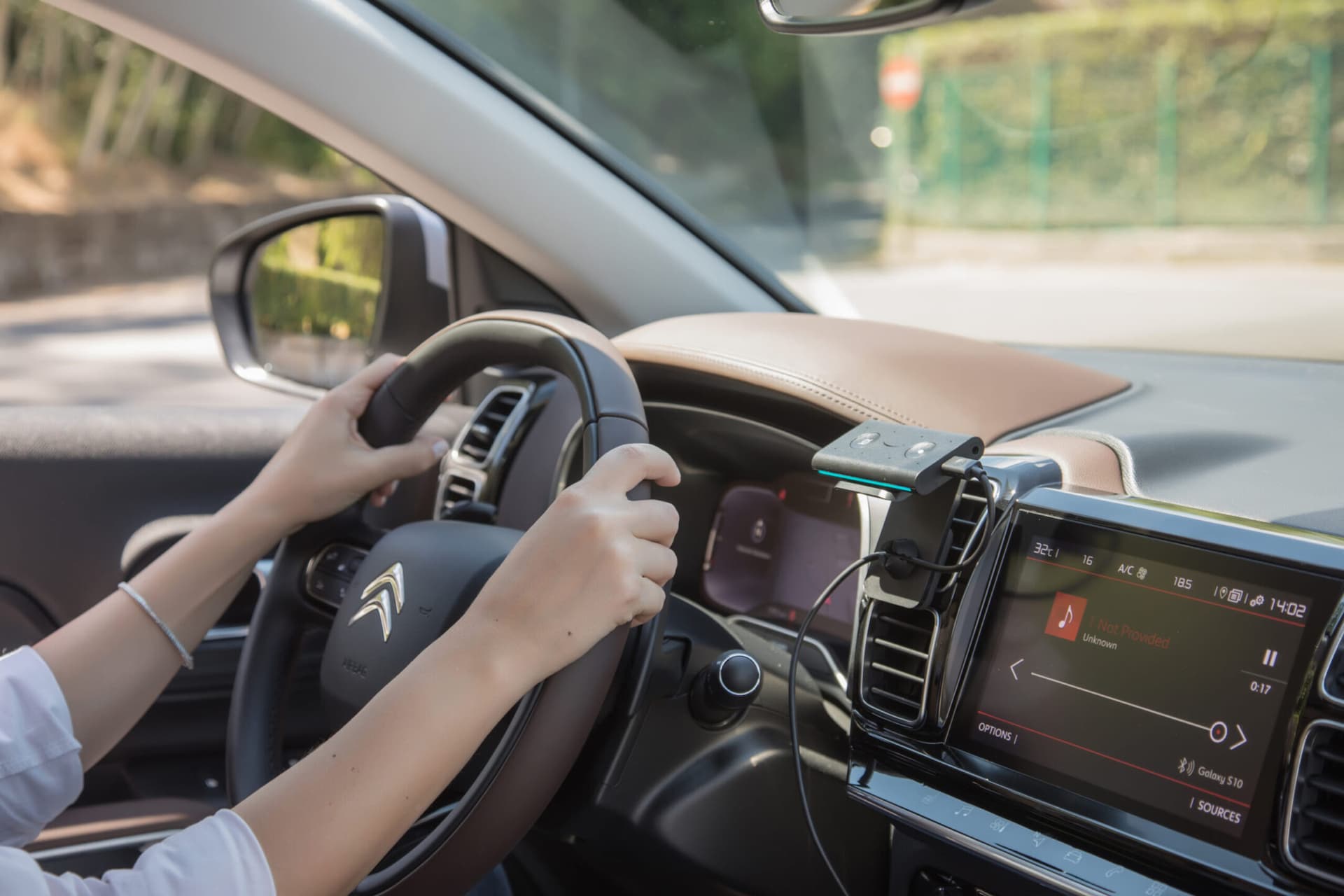 Amazon porta l’assistente virtuale nelle auto anche in Italia
