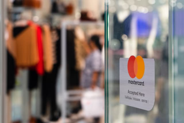 Esiste un sito internet per trovare tutti i negozi che hanno riaperto