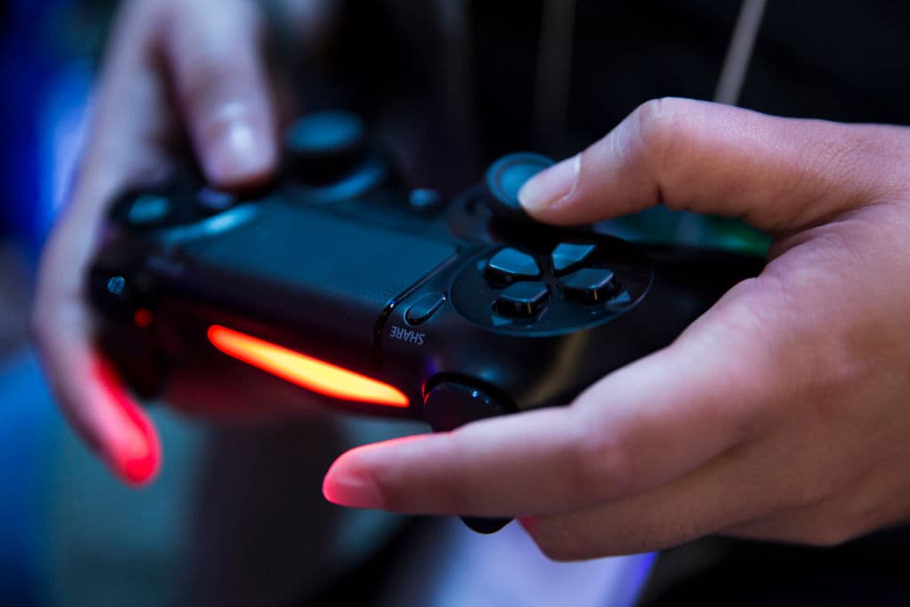 Sony pagherà 50mila euro a chi scoprirà i bug della PlayStation
