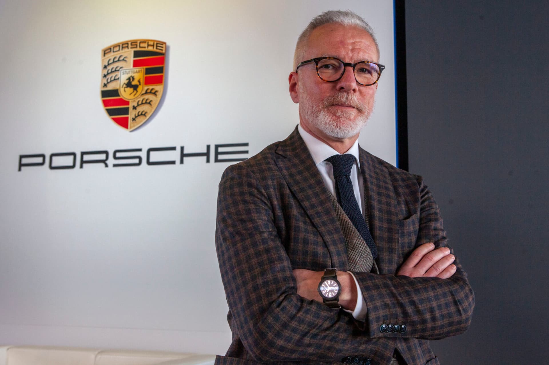 Porsche e Caritas unite per ripartire: una donazione per ogni auto venduta