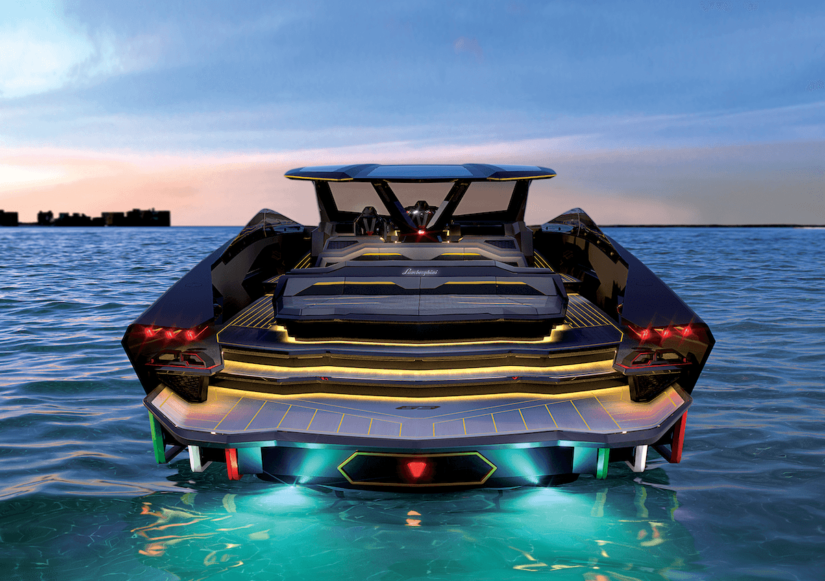 C’è una Lamborghini in acqua: il nuovo motor yacht Tecnomar