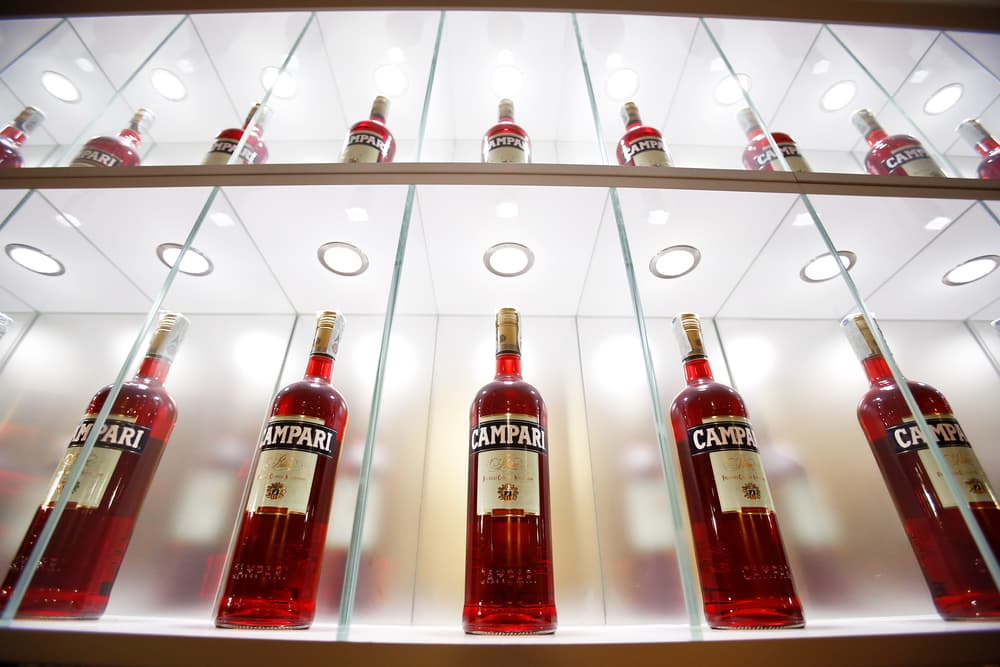 Campari: la sede legale va in Olanda, ma la residenza fiscale resta in Italia
