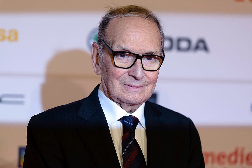 Con Ennio Morricone ci lascia uno degli ultimi artigiani della musica