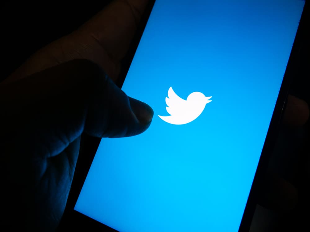 Anche quelli di Gates, Musk e Buffett tra gli account violati da un hackeraggio di Twitter