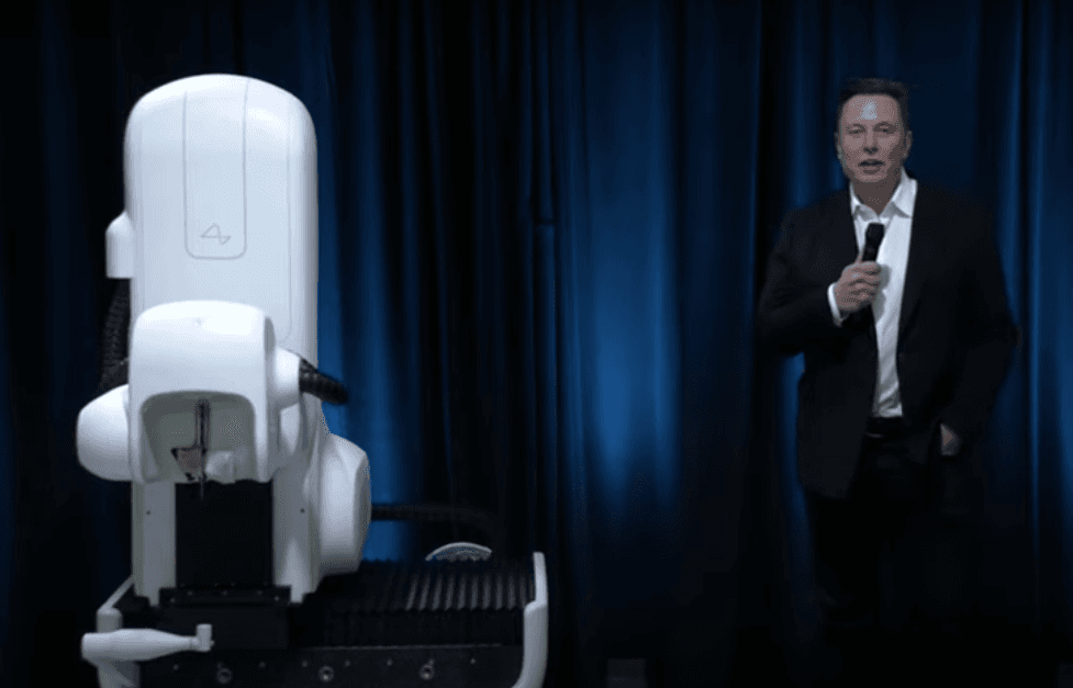 Musk stupisce con una nuova impresa: un chip nel cervello per curare le malattie