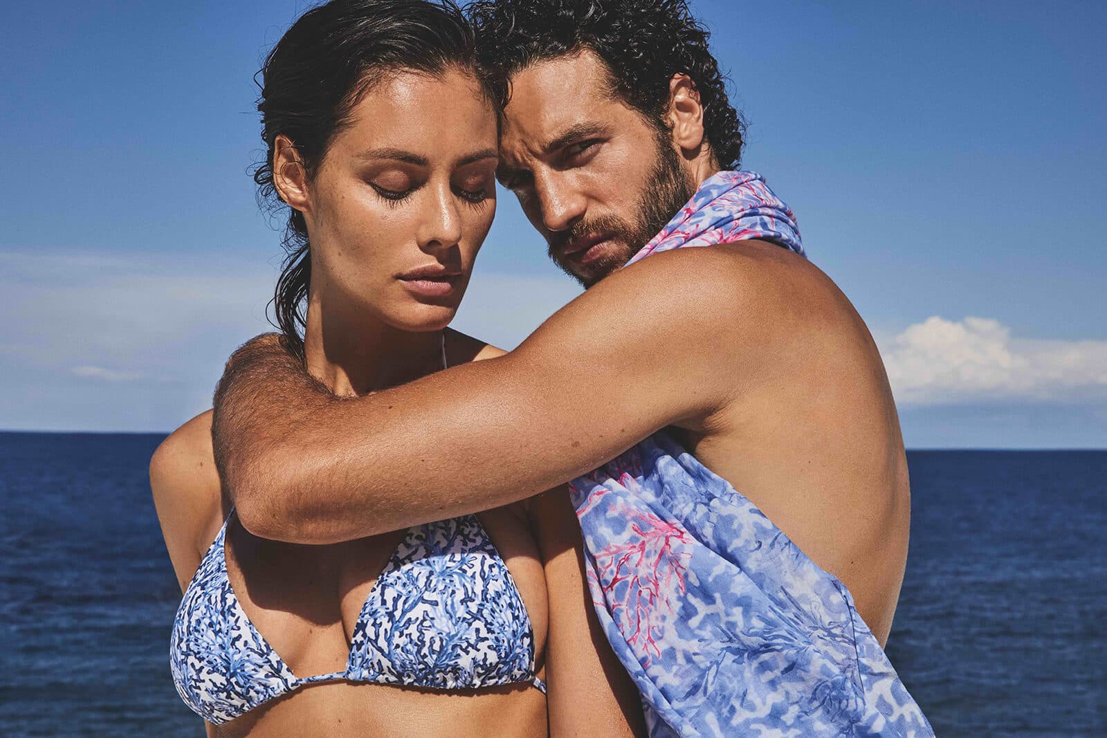 Il marchio italiano di moda mare che ricicla bottiglie di plastica e reti da pesca