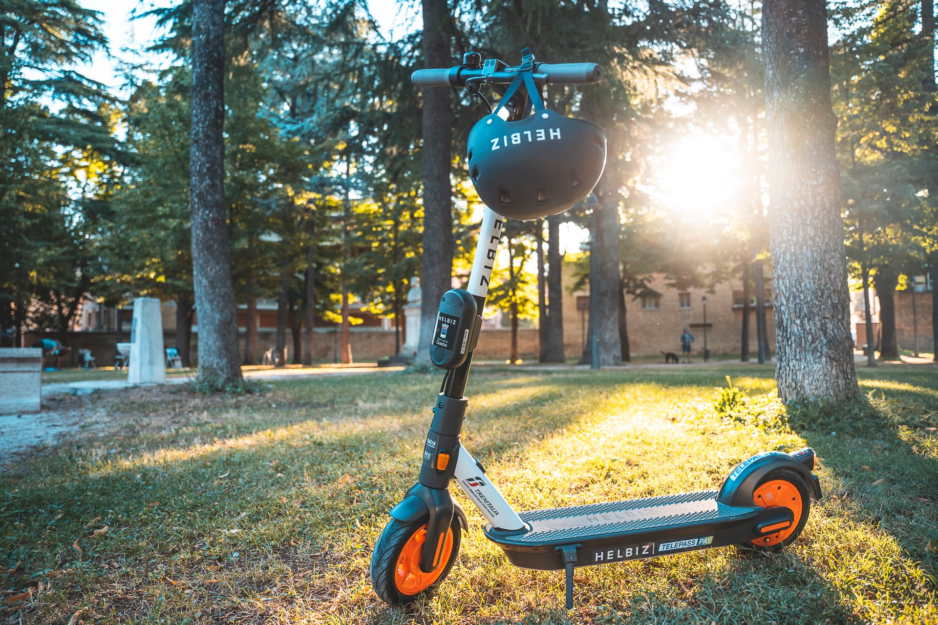 Da oggi la flotta Helbiz viaggia con l'energia rinnovabile di Enel