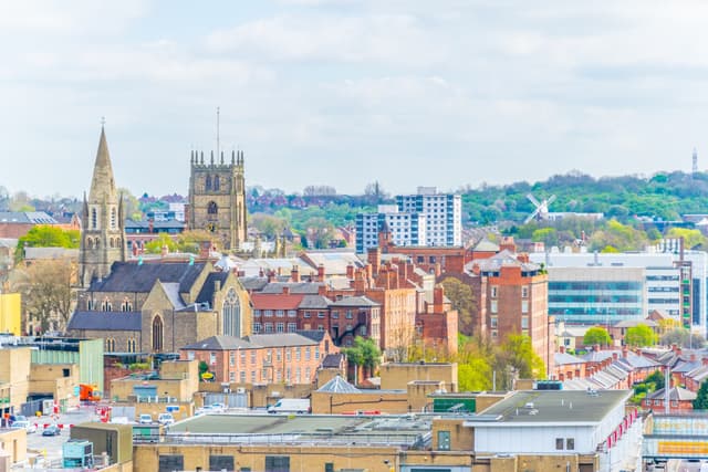 La bambina con l'hula hoop di Banksy è rimasta senza bici