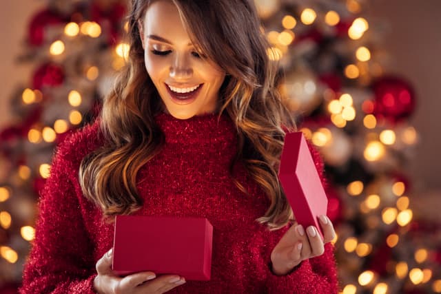 Natale 2020: la selezione di Forbes tra fragranze di lusso, idee enogastronomiche e wellness