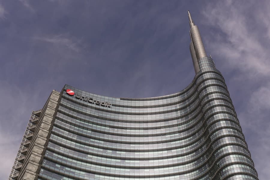 Unicredit ha presentato Buddy R-Evolution: la nuova filiale digitale