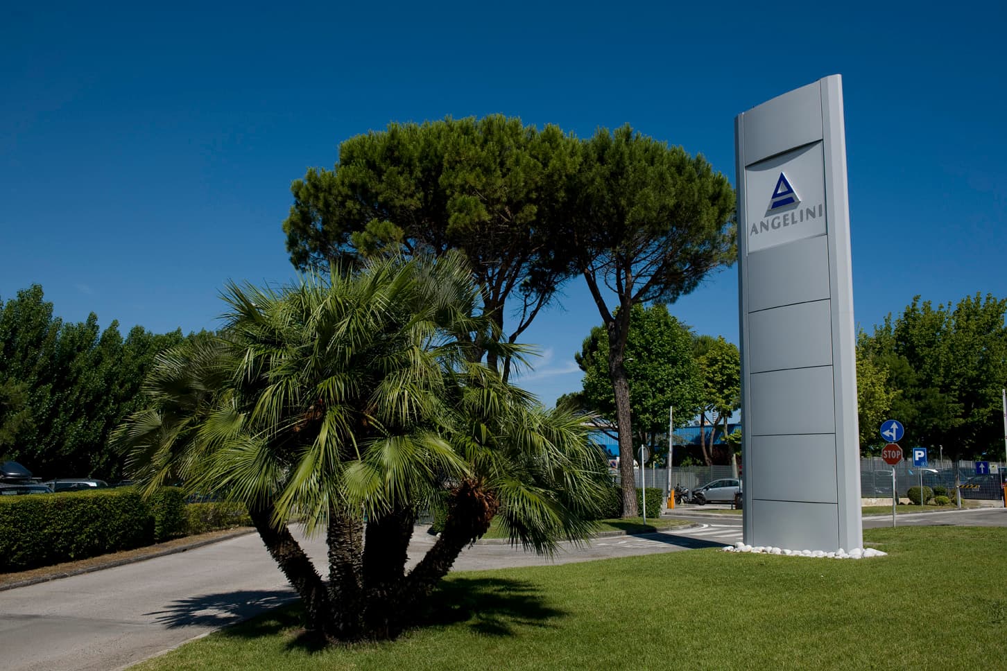 Super-acquisizione per i ‘Signori Amuchina’, Angelini rileva Arvelle per quasi 1 miliardo di dollari