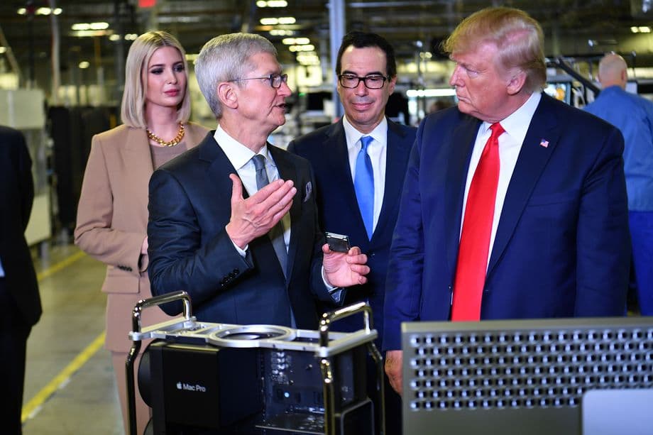 Tim Cook “il generoso” regalò a Trump un Mac Pro da 6.000 dollari