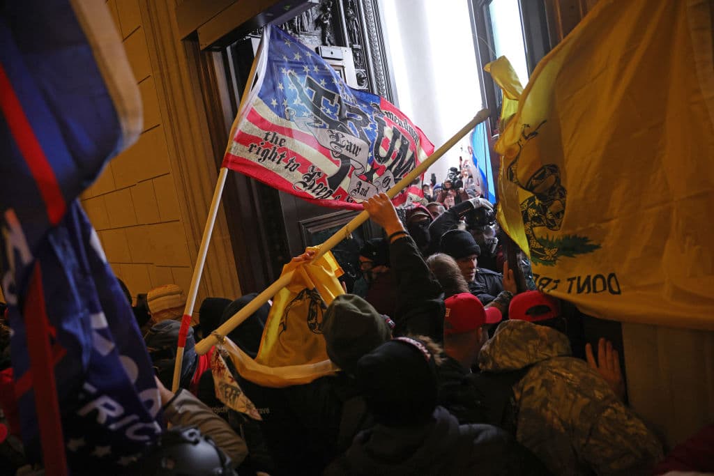 Chi è l’ereditiera americana dietro Parler, il social ultra-conservatore bandito dal web