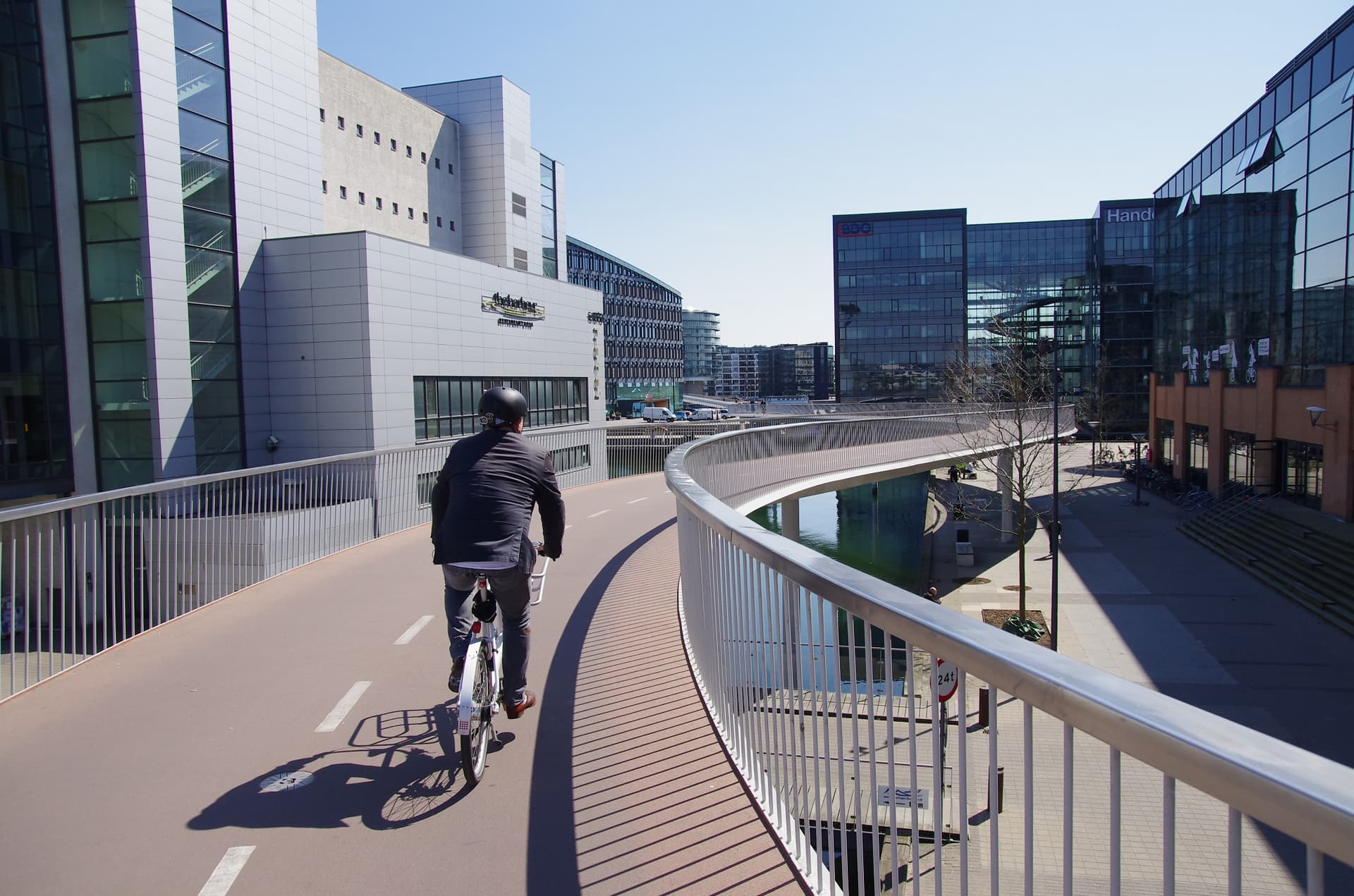La mobilità del terzo millennio al centro del simposio di Bikenomist e Selle Royal
