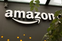 Amazon investe 5 miliardi di dollari in Anthropic