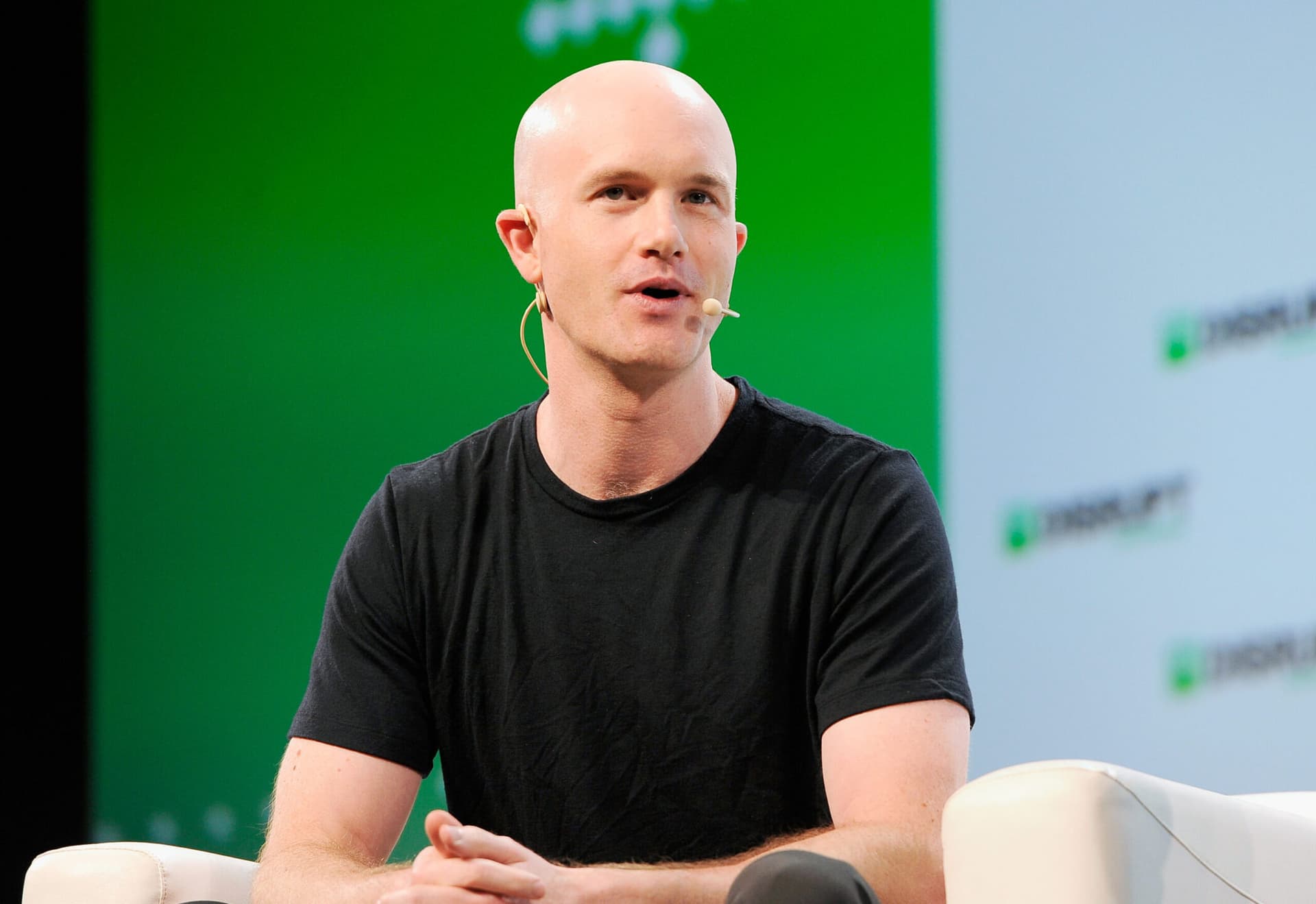 Coinbase verso la Borsa, con una valutazione che potrebbe arrivare a 100 miliardi